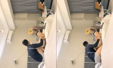 【反差同學探花】，神似鄭爽的學生妹，清純漂亮，小夥提前準備大黑牛，粉紅逼逼(4).