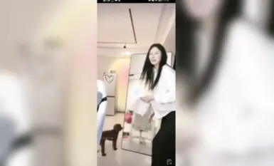 【抖音重磅】人氣女神【草莓小甜心】首次超大尺度露三點【丁姐直播】9月 (7)