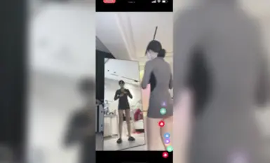 【抖音重磅】人氣女神【草莓小甜心】首次超大尺度露三點【丁姐直播】9月 (19)