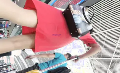 超高質量機場地鐵抄底5 驚現極品無內長腿美女 是方便借機小哥啪啪嗎 高清超高質量機場地鐵抄底 (9)