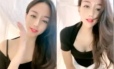 大きなウェーブの新人極上の王族！小さな腰をひねってゆっくりと裸になる！引き締まったアソコを広げ、指を出し入れし、尻を上げ下げするアップ。