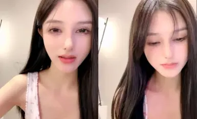 超美網紅臉女神妹子，性感白絲比基尼，身材超棒，人間尤物椅上特寫白虎穴