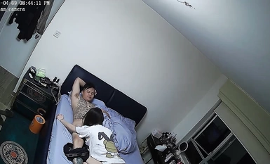 黑客破解家庭攝像頭偷拍 顏值天花板-最美小姐姐被紋身社會哥蹂躪續集 (1)