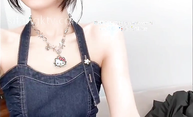 強抖音風蘿莉網紅女神 裸舞+啪啪+露出+紫薇+美乳+內射+粉穴 一次看爽 (51)