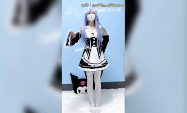 推特極品裸舞女神『小簡』最新妖性定製裸舞私拍 各式換裝超可愛嫵媚 美乳嫩鮑 高清 (23)