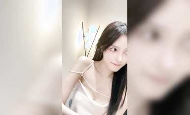 核彈！綠播女神~20小時~【香奈奈】超美網紅臉~狂擼到爆蛋~！ (14)