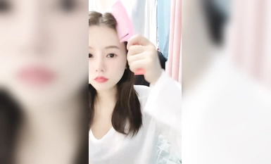 【最幸運的幸運】反差御姐~!!通話中~道具自慰~狂噴水~！ (3)