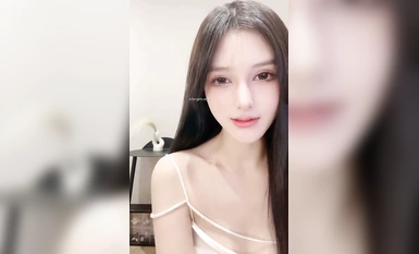 女神回歸~【香奶奶】顏值吊炸天，收費房讓你高潮大秀！~ (3)