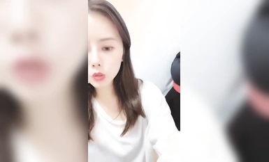 幸運の女神】対照的な帝国女子！会話中に～小道具オナニー～乱れ潮吹き～！ (23)