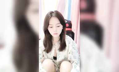 幸運の女神】対照的な皇室女子！会話中に～ プロップオナニー～ 乱れ噴射～！ (22)