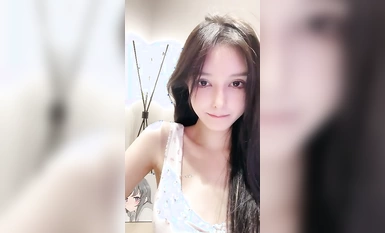 核彈！綠播女神~20小時~【香奈奈】超美網紅臉~狂擼到爆蛋~！ (9)