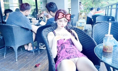 Pendedahan gila artis terkenal "Nana" terbaharu, berani berjalan di sekitar jalanan seolah-olah di bumi tiada siapa, mendedahkan dirinya di hadapan orang lain (10)