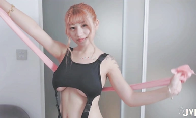 The best big tits sexy girl [Emma] female trainer teach fitness secret technique too intense BB wet so shy super crazy Ultimate Collection Edition