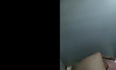 [Premium TP] Mengintip pelbagai wanita muda yang kencing, mandi dan menukar pakaian di bilik mandi berpartition di pantai! Masih penggambaran selepas ditemui (13)