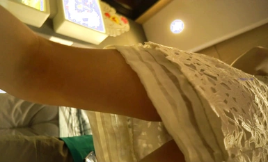 美女聚集地橫掃商場步行街極限抄底各種類型風格小姐姐裙底 (10)