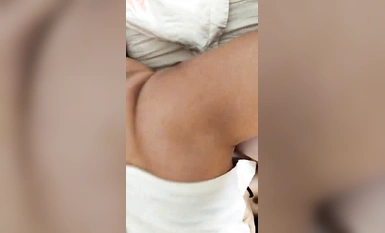 "Baidu Cloud Leak" Suami cuckold membawa isteri berpayudara besarnya ke pesta 3P yang lucah dan berseronok (7)