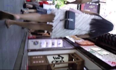 美女聚集地橫掃商場步行街極限抄底各種類型風格小姐姐裙底 (42)