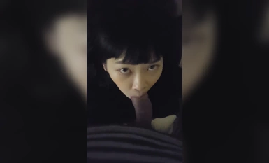 เด็กสาวรุ่นพี่ที่ได้รับมอบหมายให้เป็นผู้นำฝึกงานในบริษัทถูกอาจารย์กินสำเร็จหลังจากเข้ากันได้ทั้งกลางวันและกลางคืน เธอเก่งมากในการเลียน้ำแตกบนใบหน้าทุกชนิด (7)