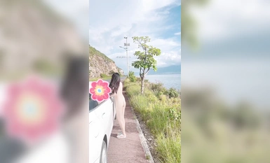 頂級露出藝術家『娜娜』最新瘋狂露出 無內大膽遊走在街頭 如入無人之境 各種在人前露出 真的吊 (2)