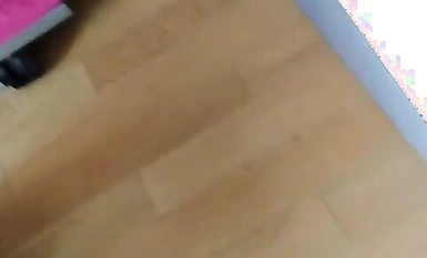 《百度雲泄密》綠帽老公帶著豐滿的老婆,參加淫亂的3P聚會,嗨翻現場 (11)