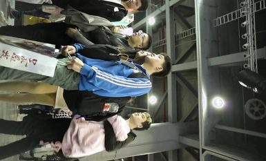 美女聚集地橫掃商場步行街極限抄底各種類型風格小姐姐裙底 (30)