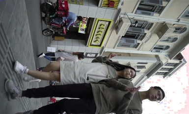 美女聚集地橫掃商場步行街極限抄底各種類型風格小姐姐裙底 (16)