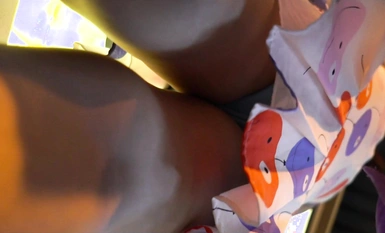 美女聚集地橫掃商場步行街極限抄底各種類型風格小姐姐裙底 (9)