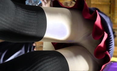 美女聚集地橫掃商場步行街極限抄底各種類型風格小姐姐裙底 (54)