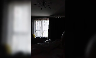 《百度雲泄密》綠帽老公帶著豐滿的老婆,參加淫亂的3P聚會,嗨翻現場 (24)