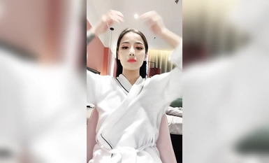 重磅！頂級女神！美到炸裂~【心戒】剛下海就被狂操！狂擼~~~！~ (3)