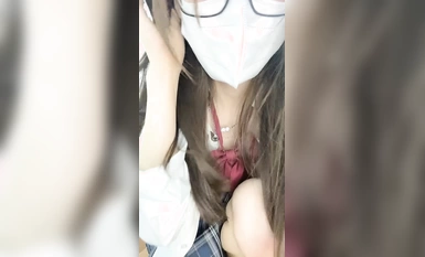 [Cô gái và Mèo] Nữ sinh trả nợ và bí mật phát sóng ~! Ngực đẹp và chân dài ~ Thủ dâm ~ Rò rỉ chất lỏng màu trắng ~ (9)