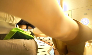 美女聚集地橫掃商場步行街極限抄底各種類型風格小姐姐裙底 (47)