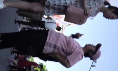 Tempat berkumpul untuk cantik menyapu jalan pejalan kaki pusat membeli-belah ke pemburuan murah yang melampau, pelbagai gaya skirt wanita (56)