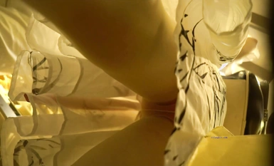 美女聚集地橫掃商場步行街極限抄底各種類型風格小姐姐裙底 (40)