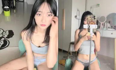 应求更新！极品大学生~【你的小猫0】揉穴自慰~过瘾~！ (2)