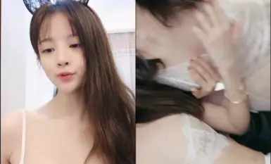 妖妖和兔兔顏值姊妹花！桌上一堆道具挑！穿戴玉米假屌，吸上震奶器，埋頭舔逼假屌騎坐.