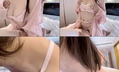 火辣高顏值網紅美女【抖娘利世】客製化新作《清晨女友喚醒》模擬口活愛愛舔的麻酥高清1080P版