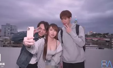 皇家華人之不良女孩近親相奸