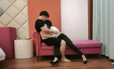 周狂人探花07-01丰满人妻