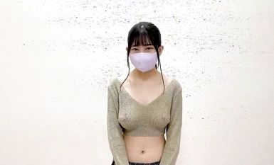 หน้าอกใหญ่น่ารักของ Anna Jiang เผยให้เห็นในชุดที่แตกต่างกัน