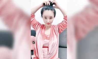 美しいセクシーな顔が非常にセクシーな若い女性を明らかにし、オオカミの友人のコマンドに耳を傾ける最初のお風呂はオオカミの友人を誘惑し、ベッドのすべての種類の嫌がらせの波のアクションショー、揉み乳プレイ力おっぱい力心臓素晴らしい刺激