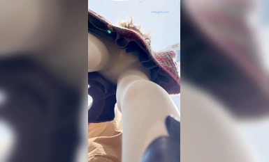 毛衣肉絲襪靚女和男友逛街 性感白內 穿著這么一身推到操一炮估計很爽 超清4K原版