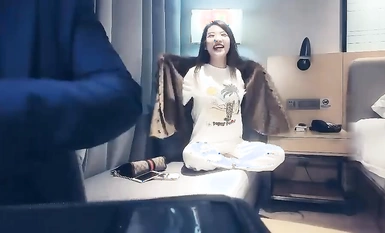 王尾行警部補の得意技 巨根で犯されるのが我慢できないお嬢様