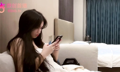 探花鬼腳七酒店 約炮網紅臉極品蜜桃肥臀學妹兼職外圍，水潤多汁手感級棒