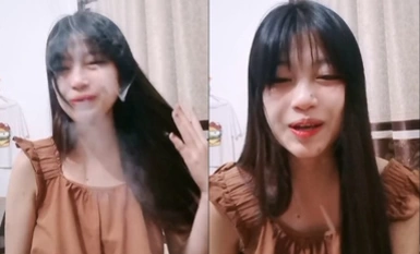 嫩妹小姐姐！细腰美乳展示身材！炮友扣穴掏出大屌深喉，怼着肥穴一下挺入，操的奶子直晃动.