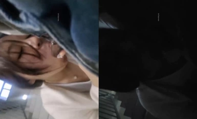 地下停車場樓梯間一對小情侶搞刺激露臉美女口活一流最主要是乖巧聽話