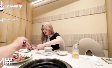 ผลิตโดย Mr. Rabbit แห่ง Madou Media, TZ092 Sex Record of College Class Girls