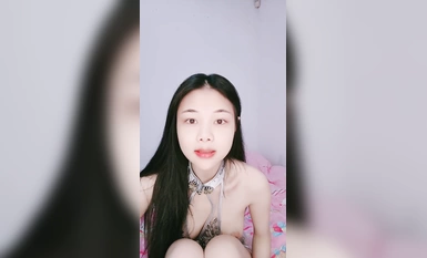 섹시한 여학생 얼굴 욕실 세척 깨끗한 유혹 늑대 친구 괴롭힘, 전체 얼굴 섹시하고 매력, 에로틱 드레스 매혹적인 반죽 우유 놀이 보지 자위 클로즈업 디스플레이, 멋지고 흥미 진진!