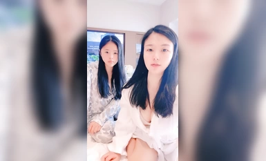 爆乳肥臀性感尤物！顏值美女的誘惑！撩下內衣露大奶，多毛騷穴掰開，嬌喘呻吟好聽