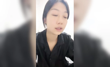 グリーンキャスト・ベイビーたちが海へ！スリムな体型に貧乳！細い脚と太い尻、新しいバイブのポンピング、喘ぎ声と喘ぎ声！